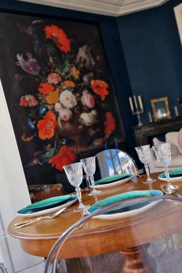 Ferienwohnung De Cosy Barock Met Gezellige Patio ! Breda Exterior foto